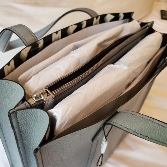 π₯ππ₯ NWT Authentic Marc Jacobs Repeat Tote - Picture 5 of 8